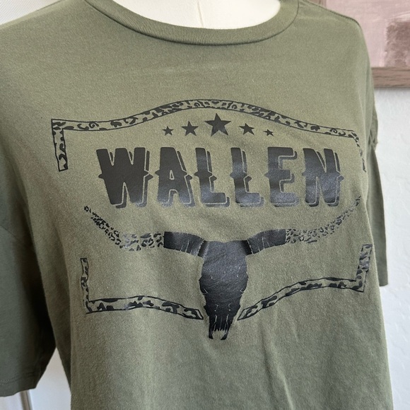Morgan Wallen Cropped T-Shirt - Picture 2 of 3